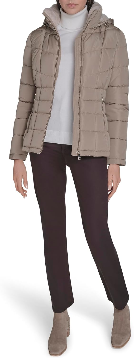 Women’s Hooded Quilted Puffer Jacket with Zipper Pockets - Image 2